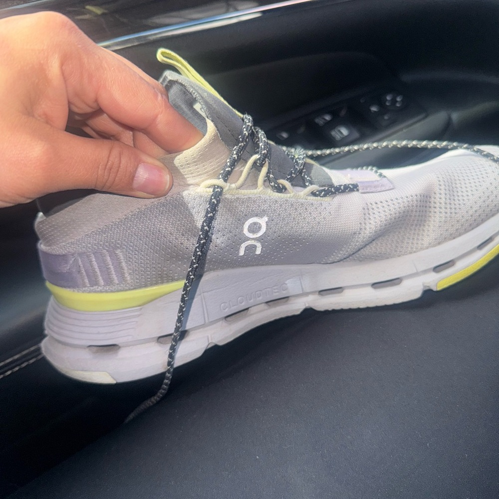 ON-Gray and White Athletic Shoe with Yellow Accents - Picture 4 of 7
